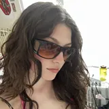 user-avatar